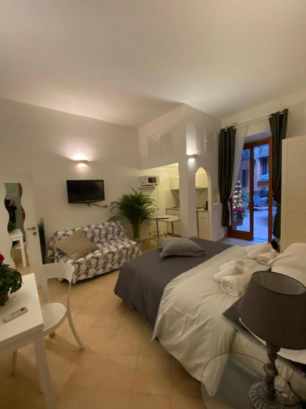 Apartment Navona Domitia *