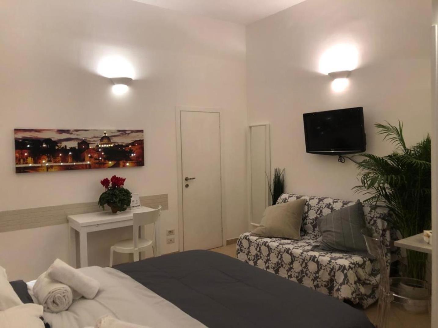 Navona Domitia Apartment *