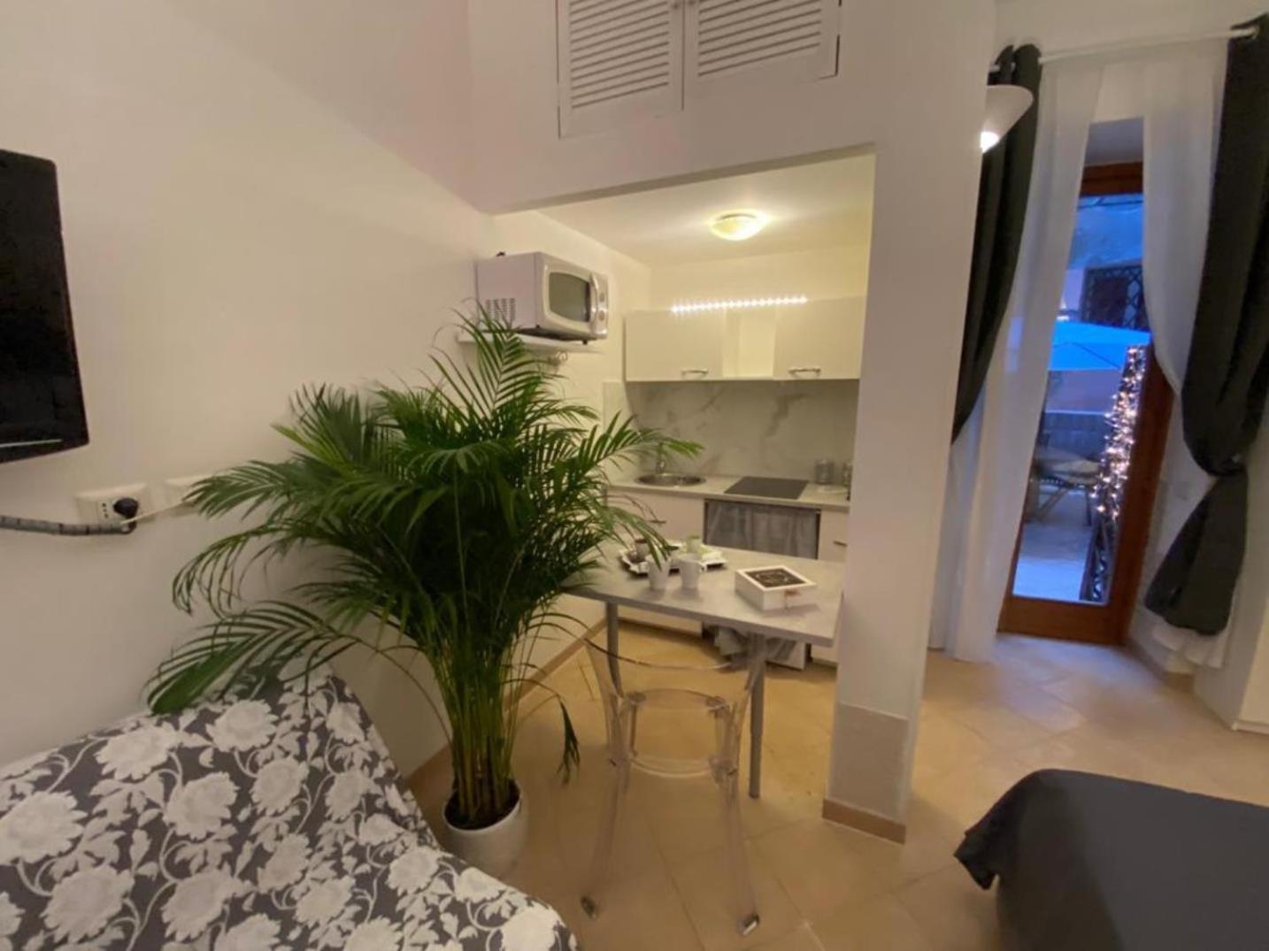 Apartment Navona Domitia Rome