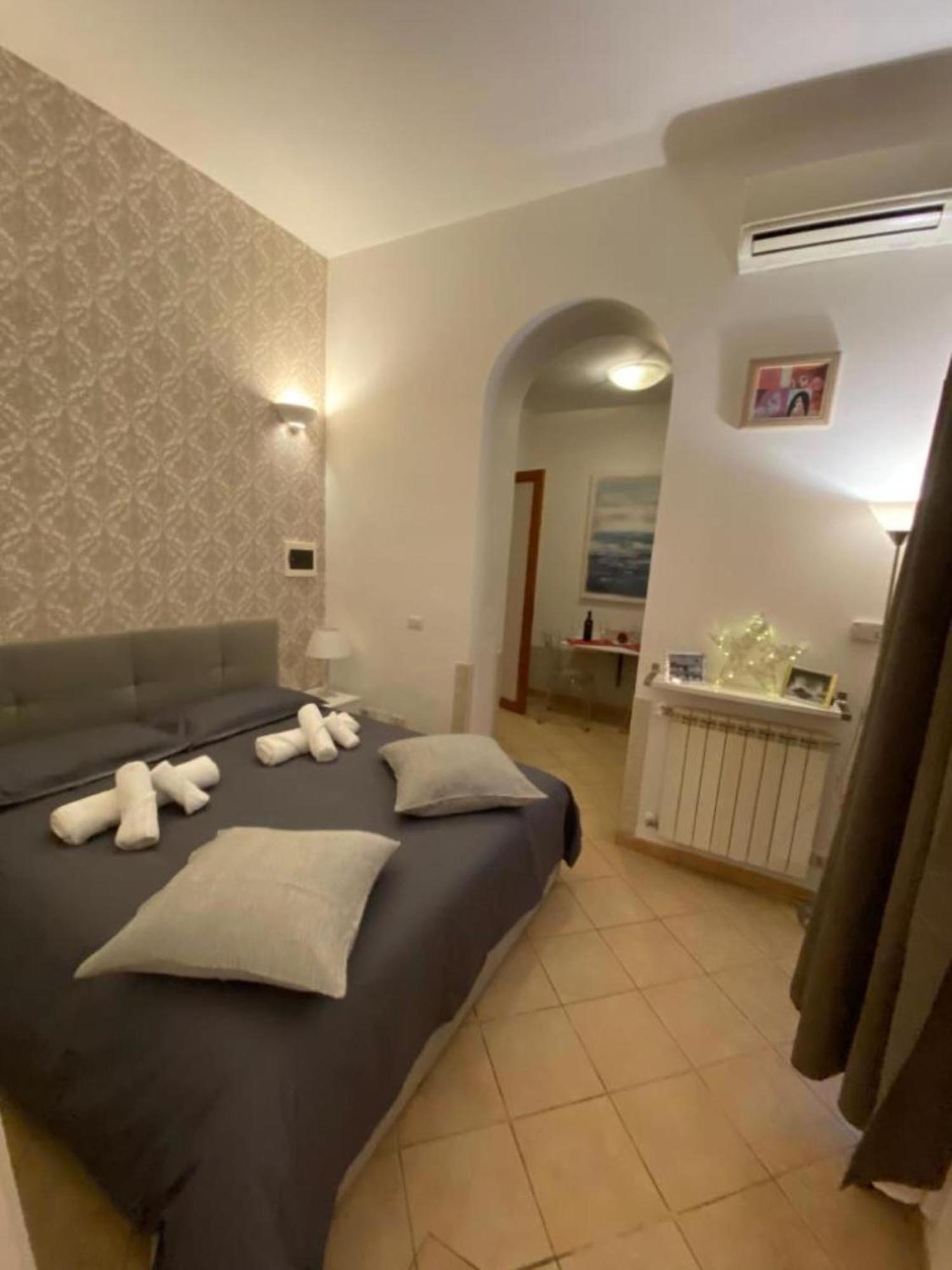 Navona Domitia Apartment *